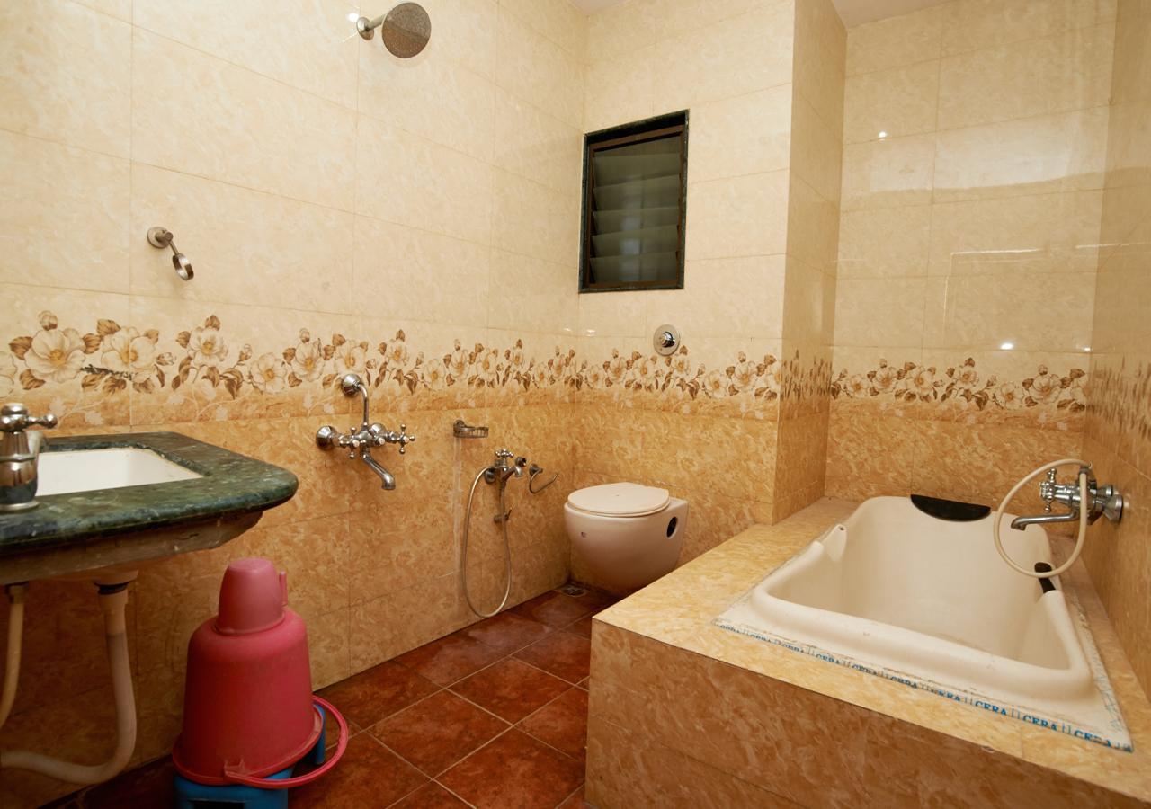 שירדי Hotel Three G מראה חיצוני תמונה